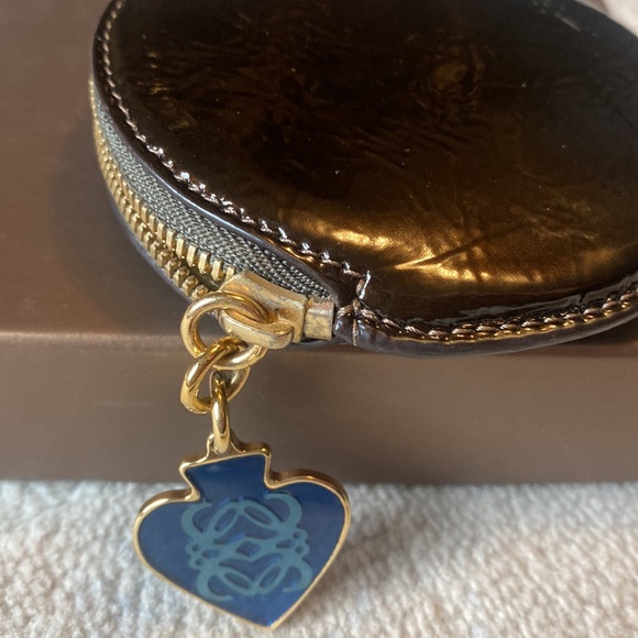 Loewe Round Coin Shiny Zip Pouch Good Luck Charm! - Picture 5 of 13